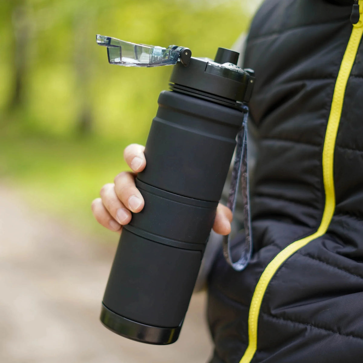 700ml Leak-proof Plastic Water Bottle N47796