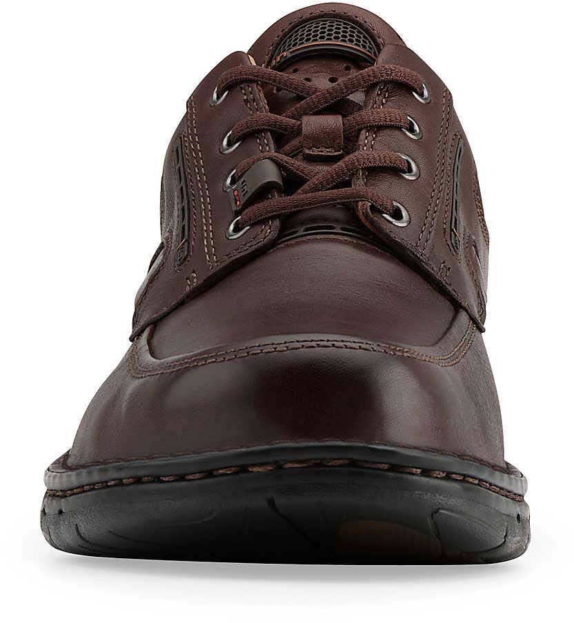 Brown Clarks Un.Bend Shoes F24171