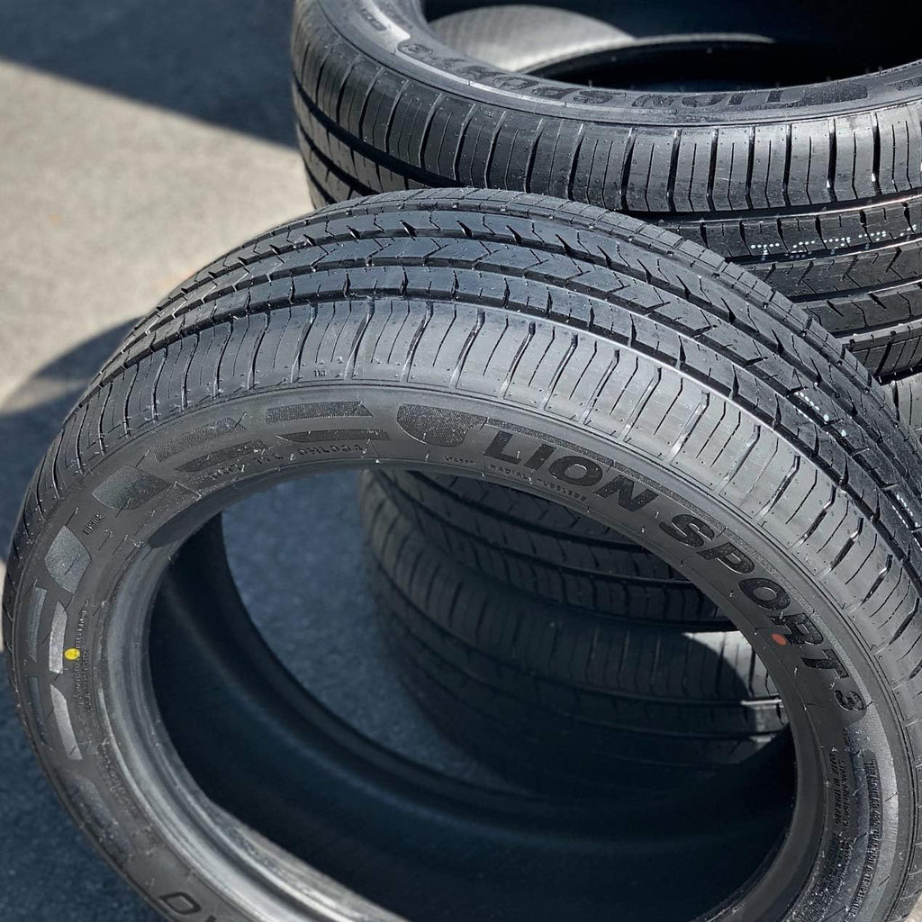 All-Season High Performance Radial Tire 255/35R19 96W XL 4-Ply BSW L990507
