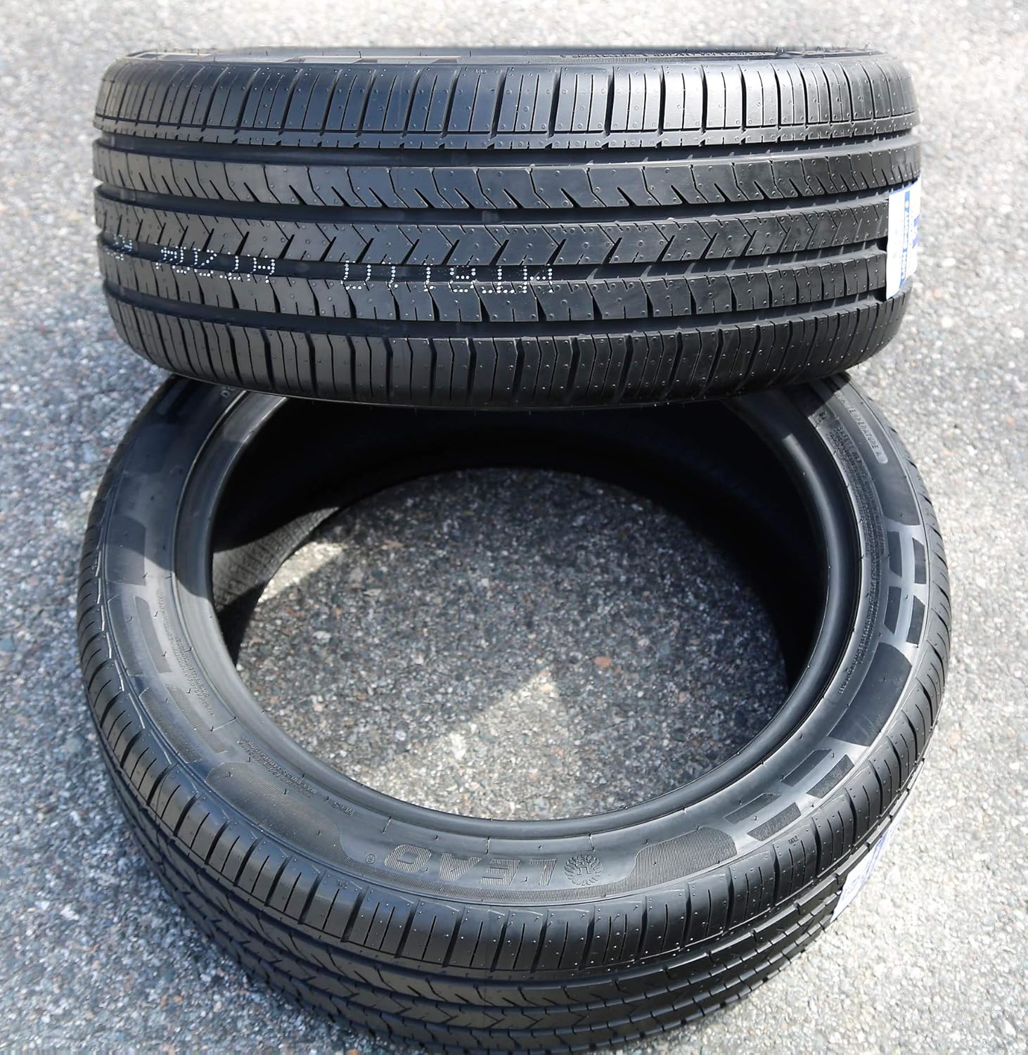 All-Season High Performance Radial Tire 255/35R19 96W XL 4-Ply BSW L990507