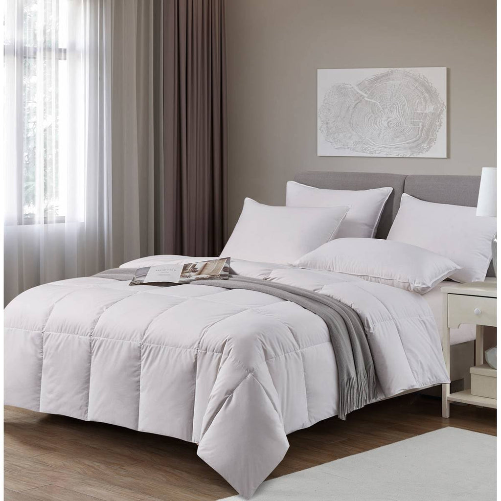 White Down Fiber Comforter Full/Queen D2960