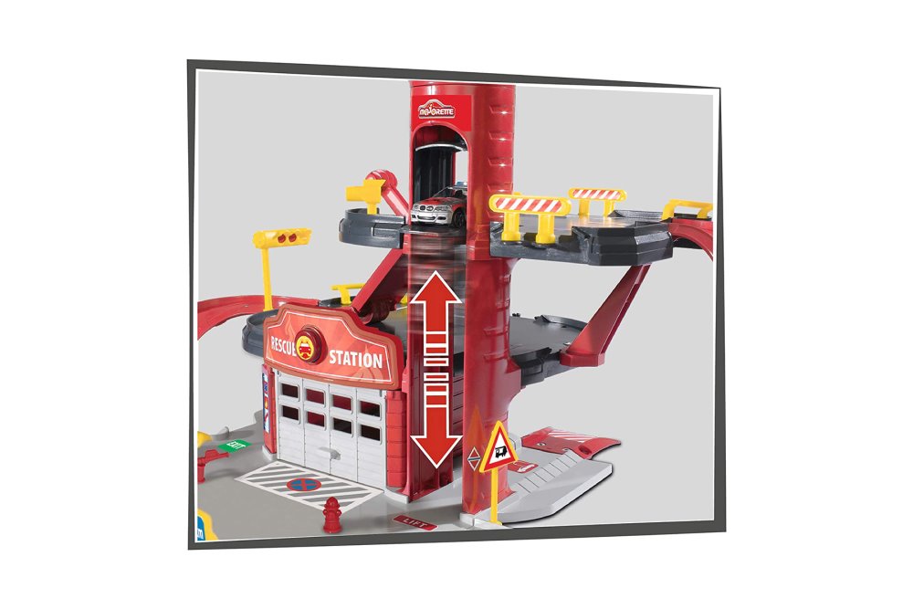 Rescue Station with 5 Vehicles Assortment, 1/64 scale Playset M281746