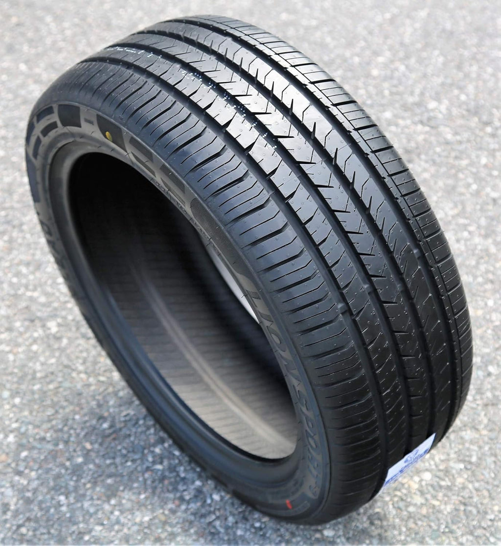 All-Season High Performance Radial Tire 255/35R19 96W XL 4-Ply BSW L990507