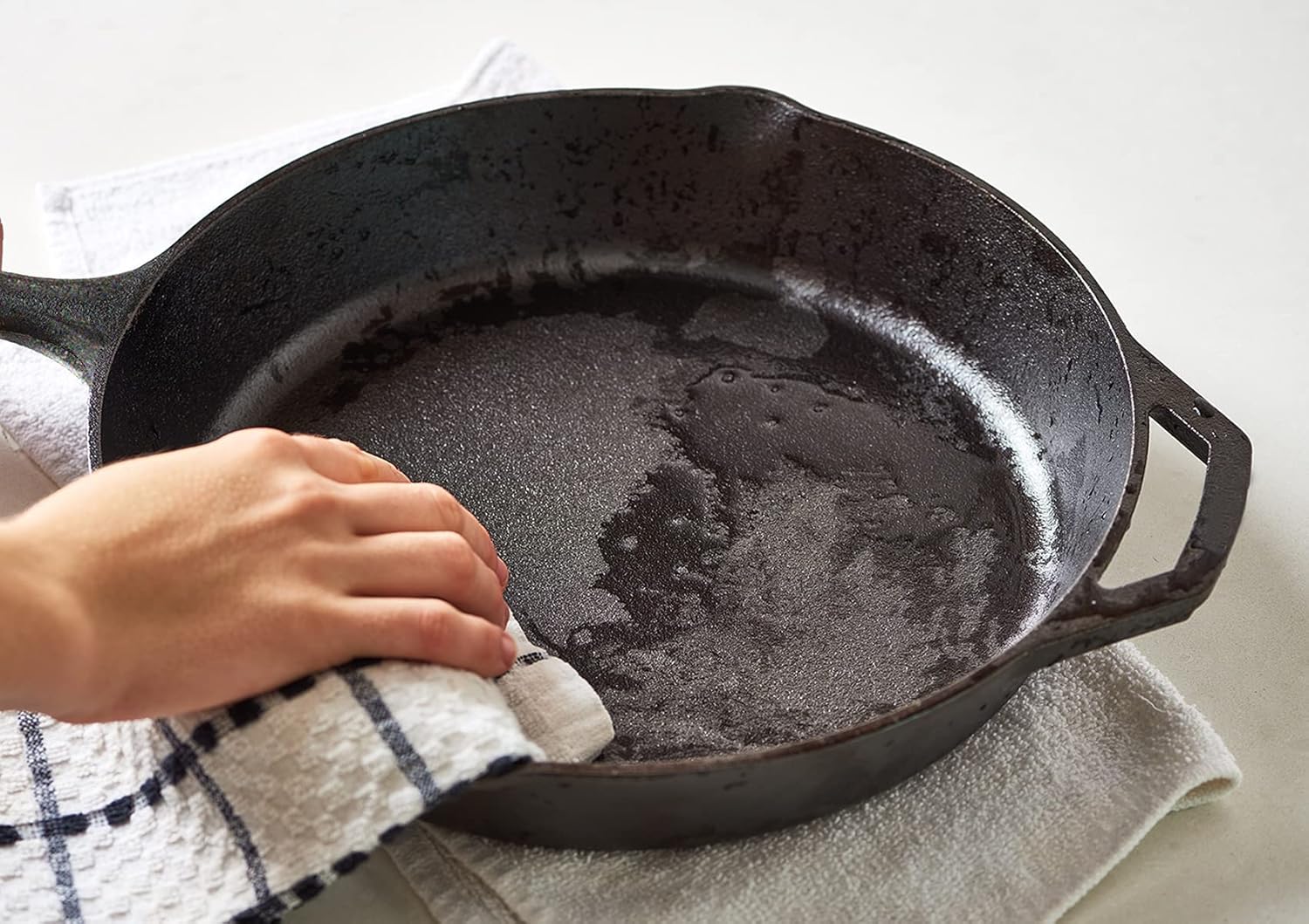 Cast Iron Skillet 3-Pack Set (8, 10, 12) Pre-Seasoned Cookware D17093