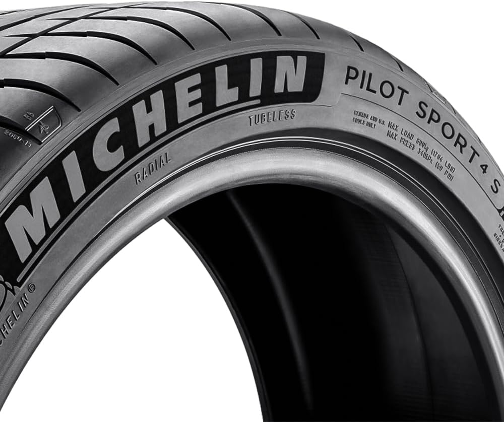 245/40ZR18 Summer Tire C36081