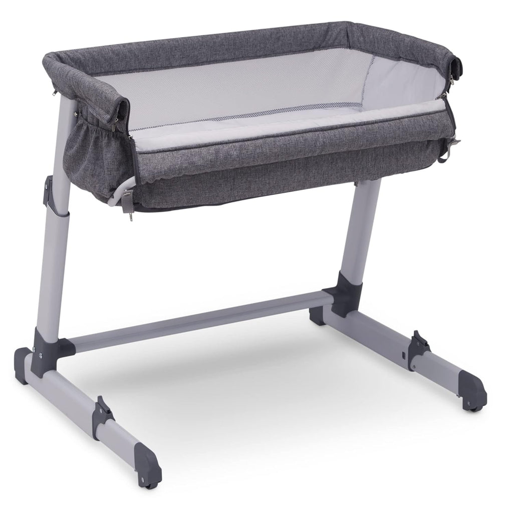 Grey Portable Baby Bassinet with Breathable Mesh N560563