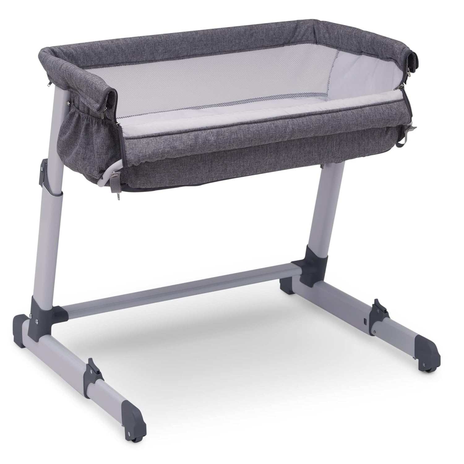 Grey Portable Baby Bassinet with Breathable Mesh N560563