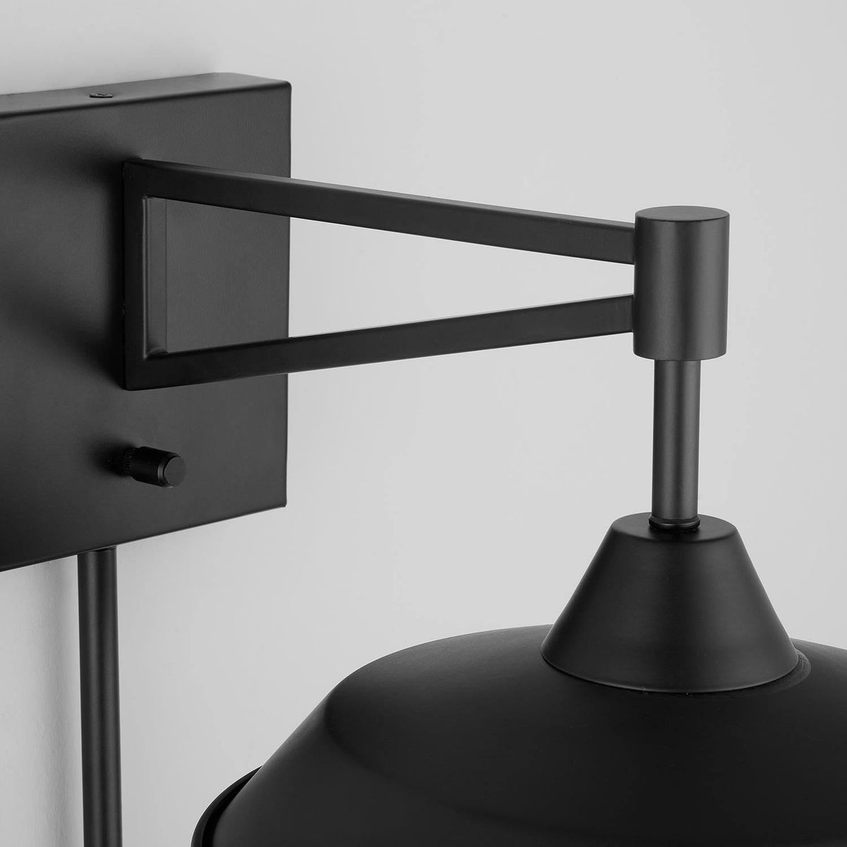 Matte Black 1-Light Sconce Y820