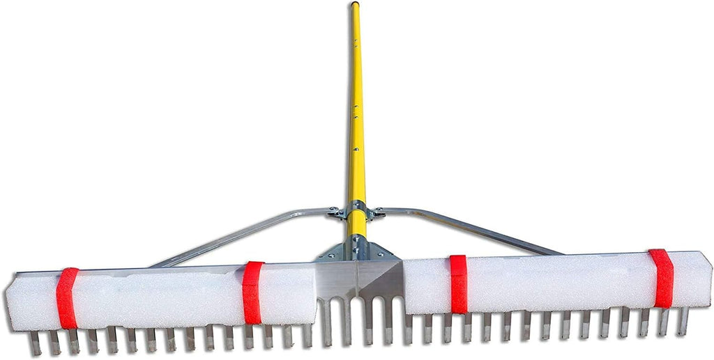 Collapsible Aluminum Weed Rake X26045